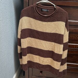 Zesica Women's Brown and Beige Striped Crewneck Sweater